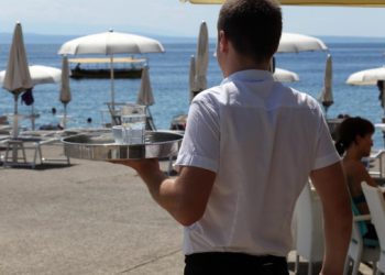 Ugostitelji revoltirani: “Sve smo dogovorili, a sada dobivamo nove cjenike, skuplji i do 40 posto!”