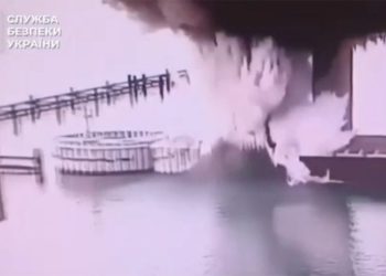 Ukrajina povećava pritisak na Rusiju podvodnim udarcem na krimski most