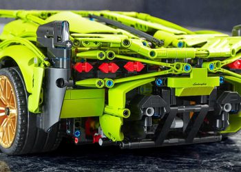 Uštedite 30% popusta na 3.696 komada Lego Technic Lamborghini Super Car