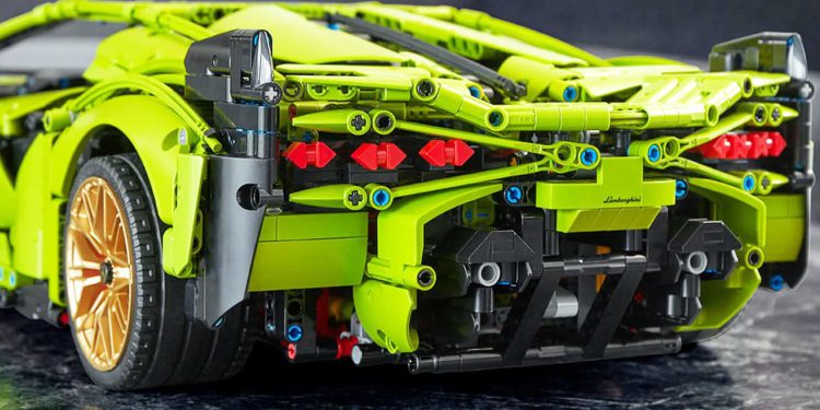Uštedite 30% popusta na 3.696 komada Lego Technic Lamborghini Super Car