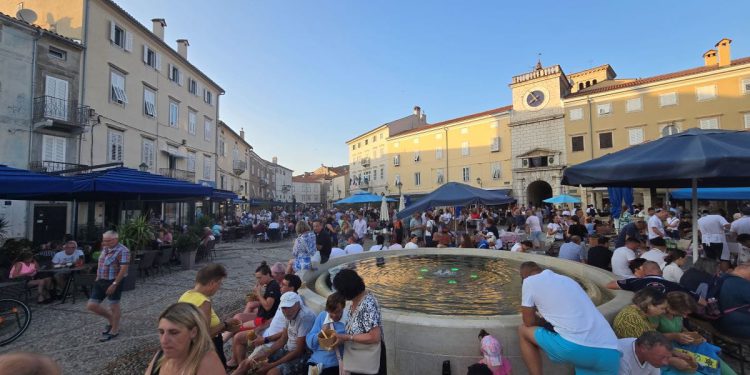 VIDEO Brudetijada u Cresu kroz natjecanje u pjesmi okupila Slavoniju i Kvarner