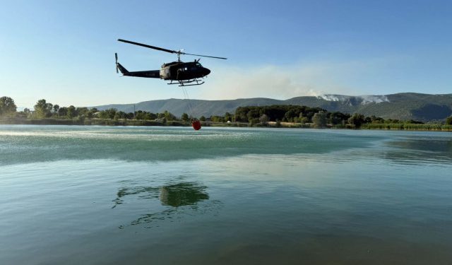 VIDEO Helikopter i Air Tractor od ranog jutra u gase požar kod Gruda