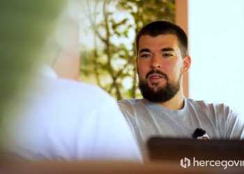 VIDEO Ivica Zubac u podcastu Hercegovina.info ‘Bez adrese’ – Od koša ispred kuće do NBA zvijezde