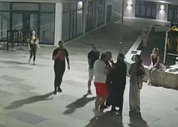 VIDEO Objavljena videosnimka napada na đakona u središtu Trebinja