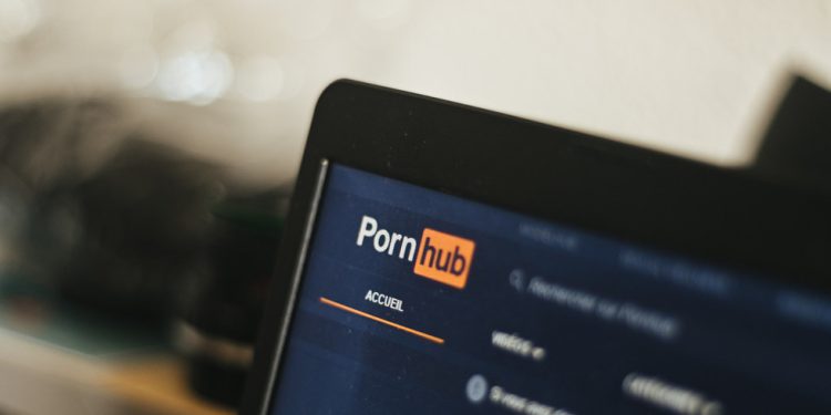 VPN prijave porast u Francuskoj nakon ovjesa pornhuba – RT Entertainment