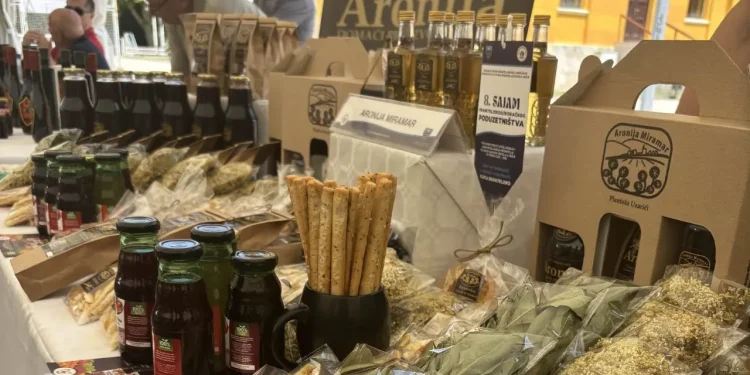 Više od 60 izlagača iz BiH i Hrvatske na osmom izdanju Sajma braniteljskog poduzetništva u Mostaru