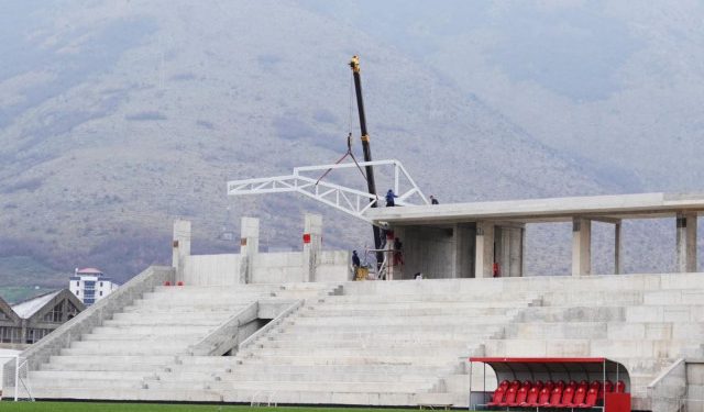 Vlada FBiH za izgradnju tribina Veležu i Zrinjskom dodijelila po 1,5 milijuna KM, Stolac za dvoranu dobio 3 milijuna KM