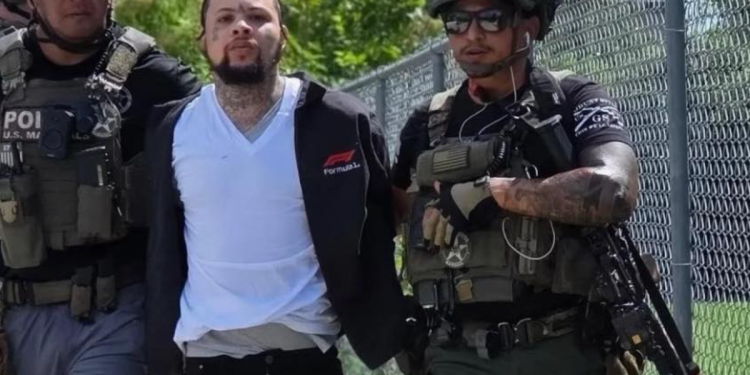 Vlasti uhićuju bjegunaca za koga policija kažu da je objavljeno na društvenim medijima nakon New Orleans Jailbreak