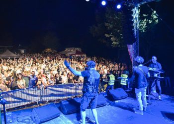Vrlika Lake Festival privukao više od 2.500 posjetitelja: Odlična atmosfera i hitovi uz jezero
