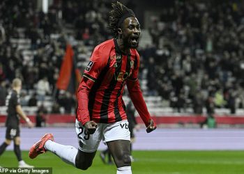 West Ham je trebao ići glavom u glavu s rivalima Premier lige za lijepe udarce s 25 milijuna funti