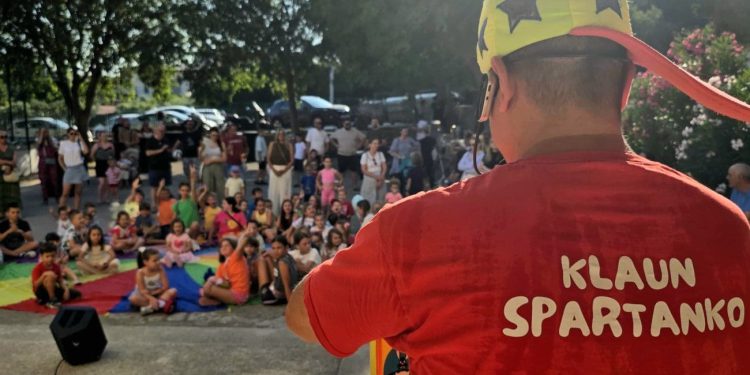 Zajedništvo, djeca i veselje obilježili Dan kotara Trstenik