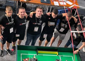Zanimljiva prezentacija na Lokrumu: Robotičari iz Pomorsko-tehničke škole pokazat će kako se sastavljaju roboti za nogomet i arene