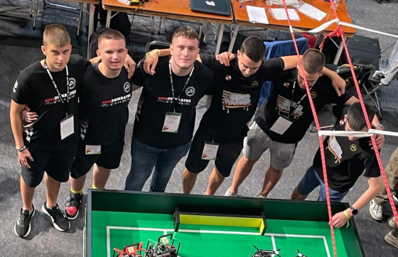 Zanimljiva prezentacija na Lokrumu: Robotičari iz Pomorsko-tehničke škole pokazat će kako se sastavljaju roboti za nogomet i arene