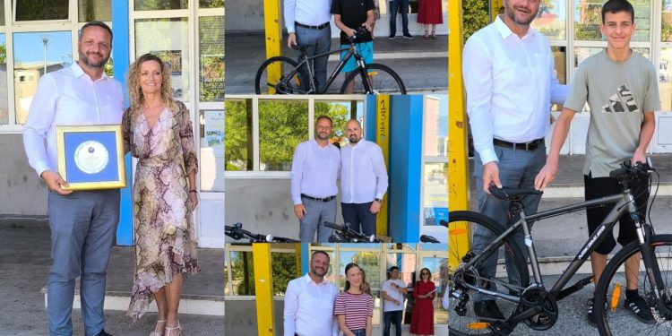 Zasluženo priznanje: Najuspješniji učenici OŠ Strožanac primili nagrade za školsku godinu 2024./2025.