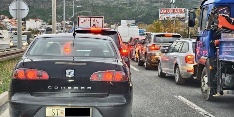 Zatvara se most u Trogiru, bit će zatvoren do 17 sati