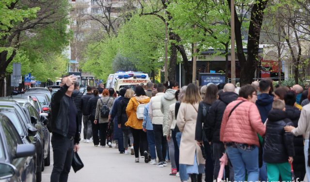 Zdravstveni radnici SKB Mostar najavili štrajk, pozivaju i ostale sindikate u HNŽ-u na zajedničko djelovanje