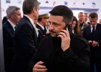 Zelensky odbija razgovore na teritoriju s bilo kime osim Putina – RT Rusija i bivšeg Sovjetskog Saveza