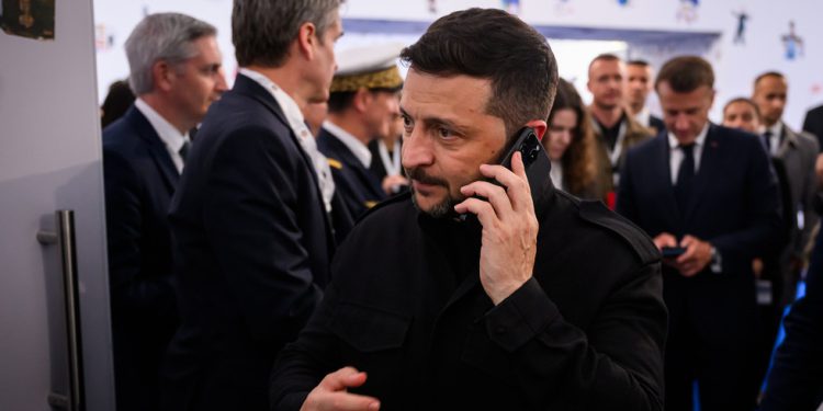 Zelensky odbija razgovore na teritoriju s bilo kime osim Putina – RT Rusija i bivšeg Sovjetskog Saveza