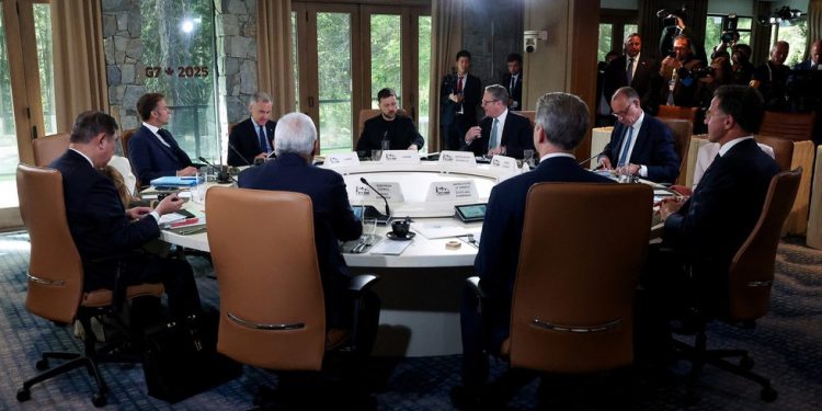 Zelensky traži 40 milijardi dolara godišnje za ‘otpornost’ – RT Rusija i bivši Sovjetski Savez