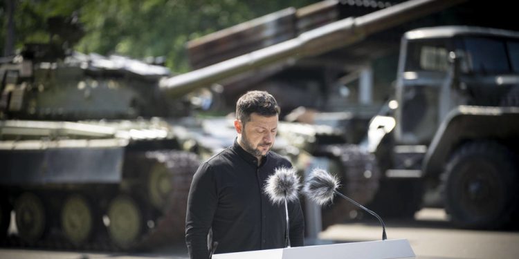 Zelensky zna da gubi – američki senator – RT World News
