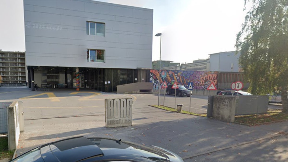 Srednja škola Borg Dreierschützengasse