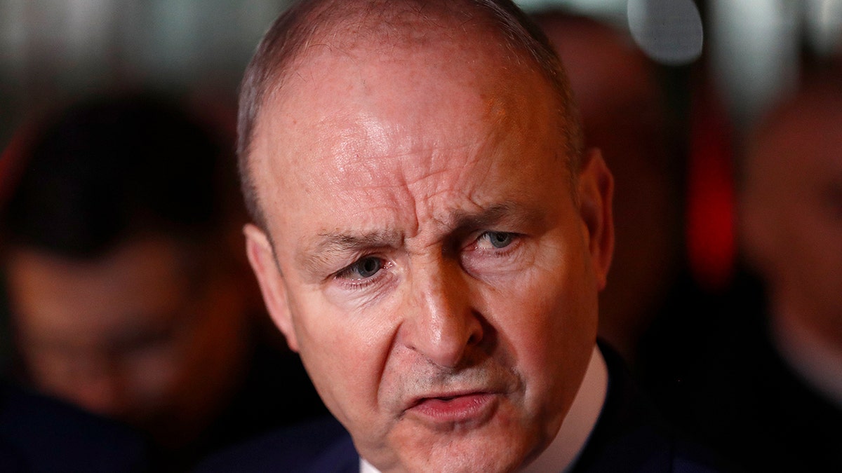 Fianna Fail vođa Micheal Martin razgovara s medijima