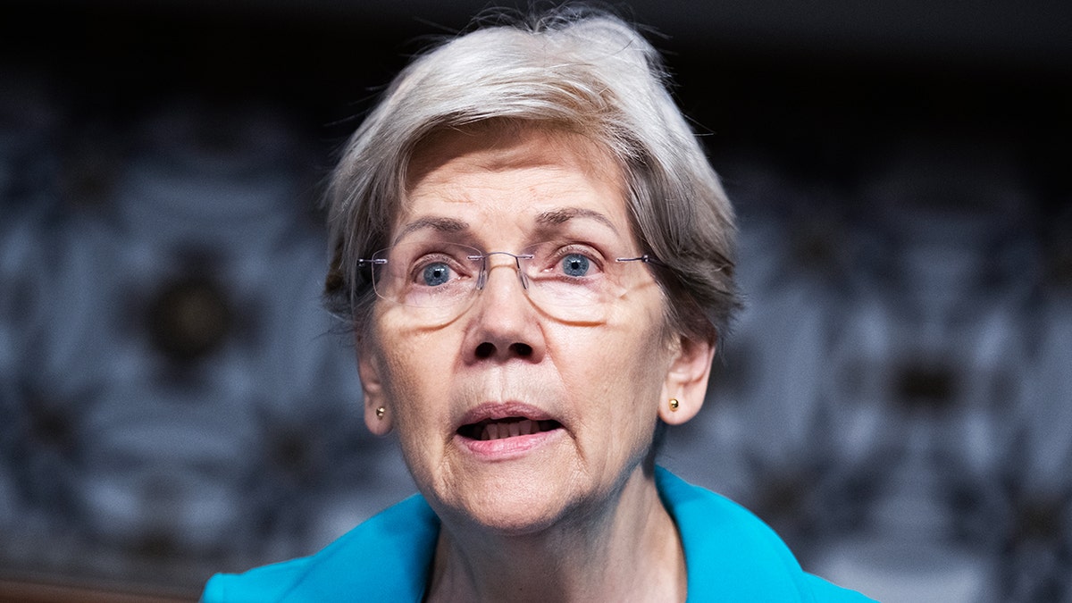 Senatorica Elizabeth Warren