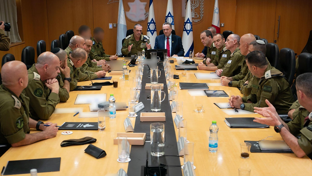 Izrael pokreće preventivni štrajk na glavni grad irana, Teheran