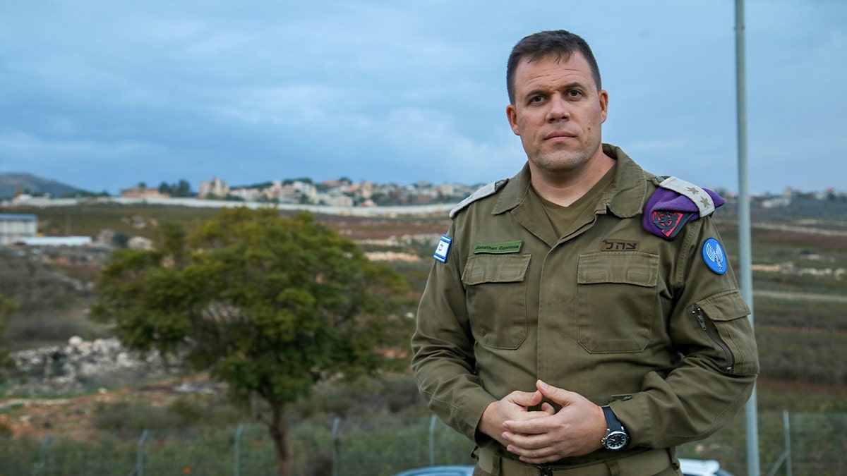 Potpukovnik (ret.) Jonathan Conricus