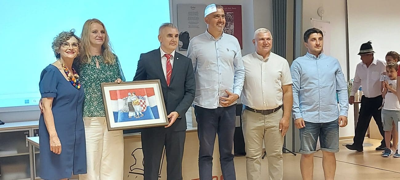 rumunji split nn naslovnica ilustracija  1