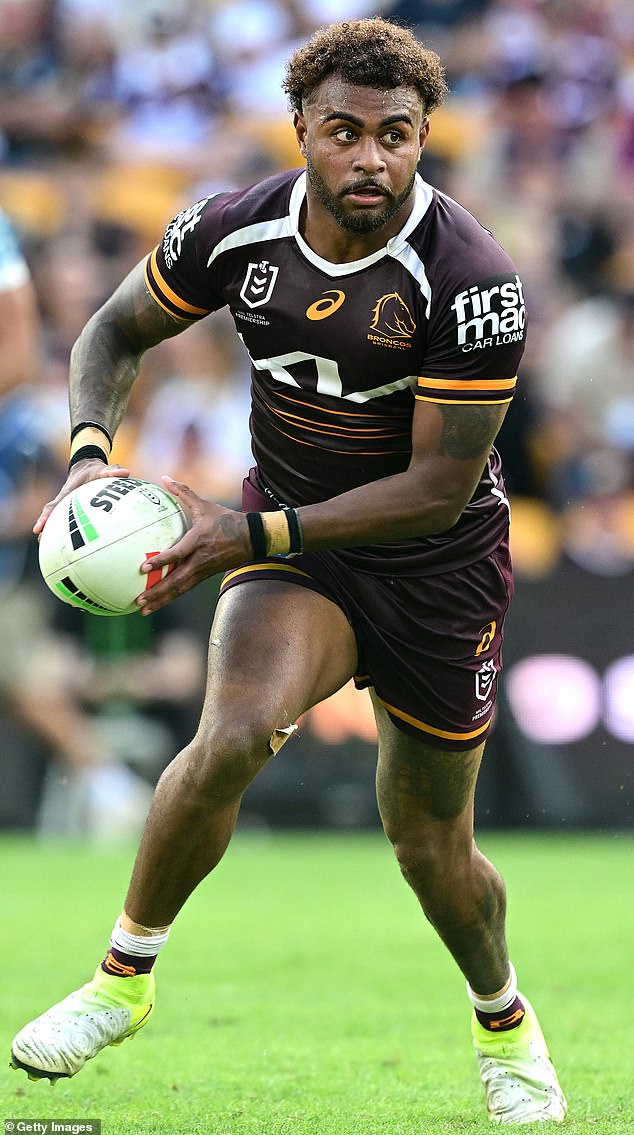 Izgledao je da je Canterbury osigurao pobjedu nakon što je vodio 18-0, samo da bi Ezra Mam nadahnuo gostujuću stranu do izvanredne pobjede