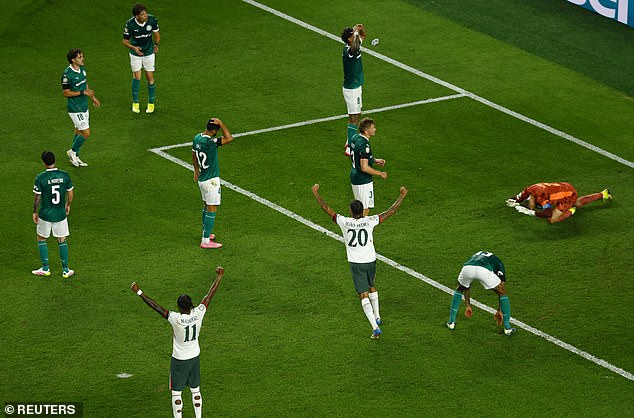 Pobjednik Bluesa bio je vlastiti gol koji je stigao u 83. minuti na Lincoln Financial Field