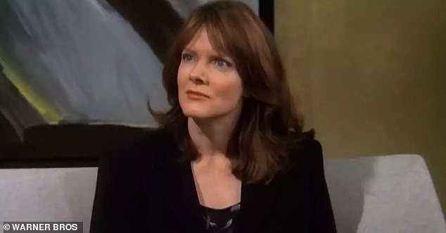 Billieina mama Maggie Baird prethodno je imala ulogu u prijateljima, na slici gore, sve do 1999. godine prije nego što se uopće rodila