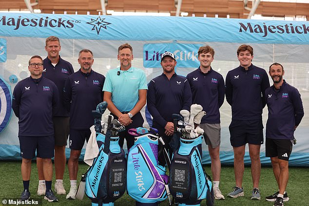 Majesticks zvijezde Horsfield (četvrti s desne strane) i Ian Poulter (četvrti s lijeve strane) rade na pružanju većih mogućnosti djeci kako bi im pomogli da uđu u golf