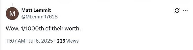 Zbirka društvenih medija poruka obožavatelja NFL-a zalupila je Jerryja Jonesa zbog donacije