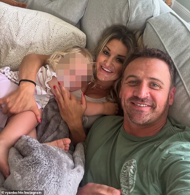 Lochte je otvoreno izbacio svoju novu vezu nizom nedavnih snimka sa svojom novom ljubavlju na društvenim medijima