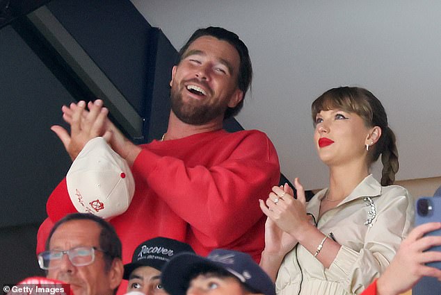 Tijekom nedavnog nastupa u Bussin 's dječacima podcasta, Kansas City Chiefs uski kraj razbio je glasine da su njegovi izleti s Swiftom