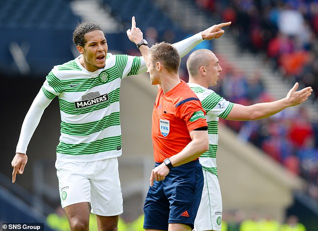 Van Dijk argues with referee Steven McLean during Celtic's Scottish Cup loss to Inverness