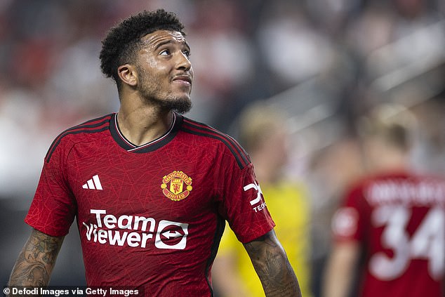 Jadon Sancho nije strano da trenira sam u Unitedu nakon što ga je Erik Ten Hag prihvatio