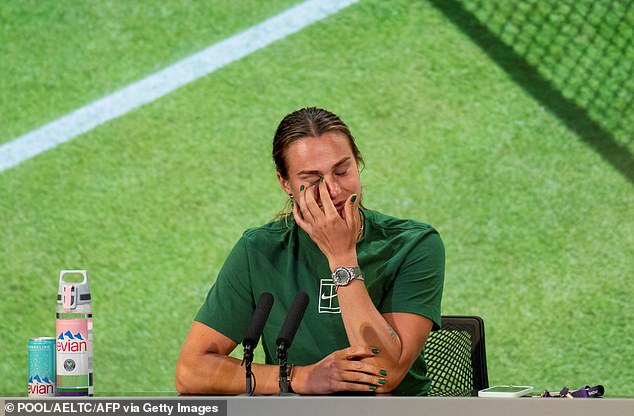 U izazovnoj konferenciji za novinare nakon meča, Sabalenka je pokušala uravnotežiti svoj dobar humor s gorkim razočaranjem