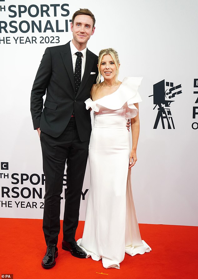 Stuart Broad nedavno je proslavio rođenje druge kćeri Liliane, sa svojom zaručnicom Radio 1 DJ Mollie King