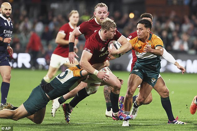 Jac Morgan još jednom se impresionirao dok sljedeći tjedan izgleda da sruši početno mjesto