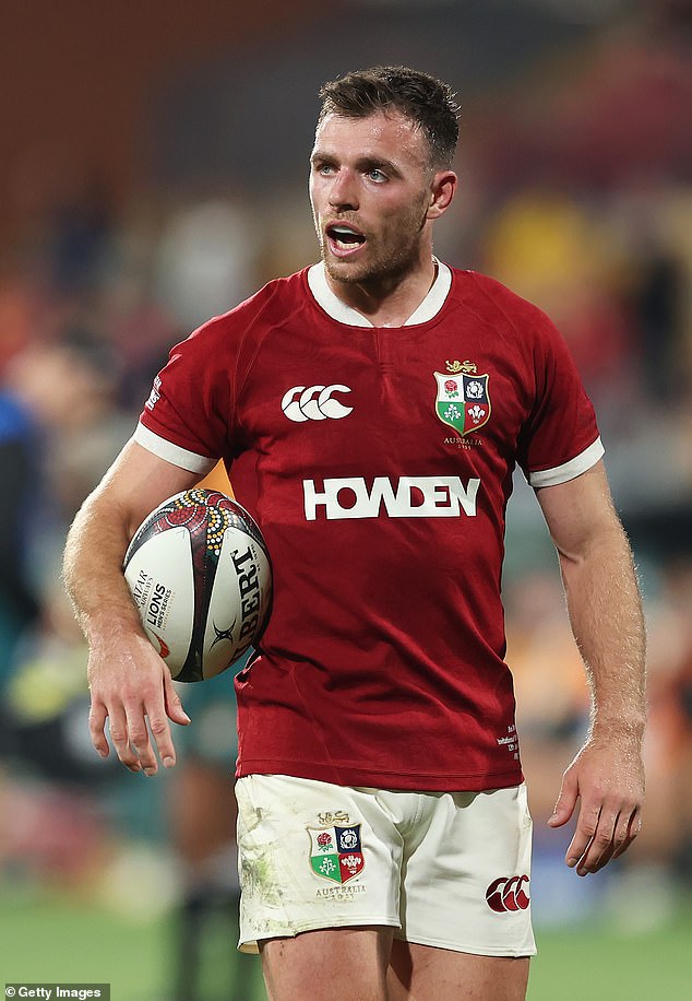 Ben White iskoristio je svoju priliku nakon kasnog poziva i bio je vrhunski u Adelaidi