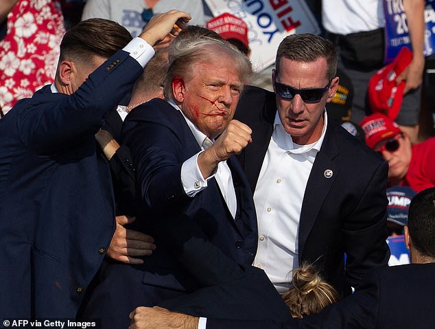 Nedjelja u finalu je jednogodišnja obljetnica pokušaja atentata koji je Trump preživio