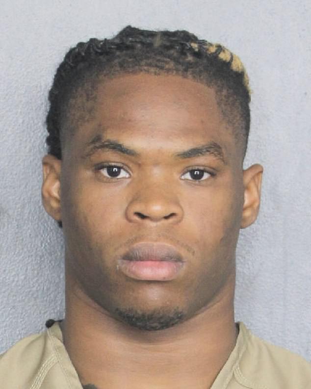 Judkins, koji je bio drugi krug u travnju nacrta NFL -a, priveden je u subotu u subotu