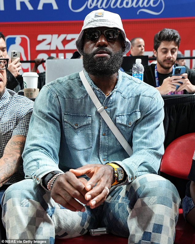 LeBron je u nedjelju isključio priliku da se obrati svojoj budućnosti s Lakersima uživo na ESPN -u