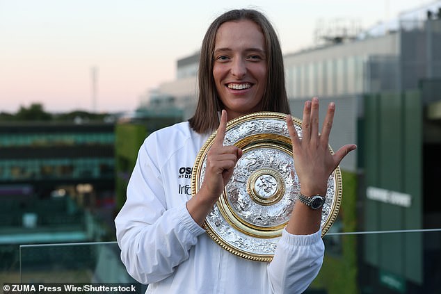 24-godišnjak je nakon toga pobijedio Amandu Anisimovu da bi zatražio svoj šesti Grand Slam naslov