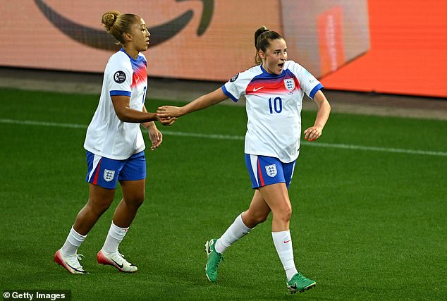 Lavovi su izgledali kao nova momčad otkad je dovedena Toone kako bi zamijenila Lauren James u br. 10