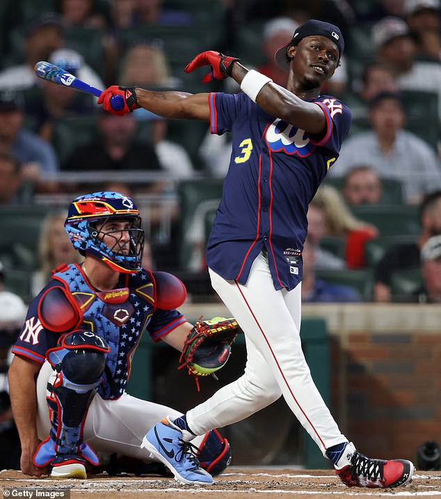 Chisholm je u natjecanju uzeo 38 ljuljačke, ali u događaju