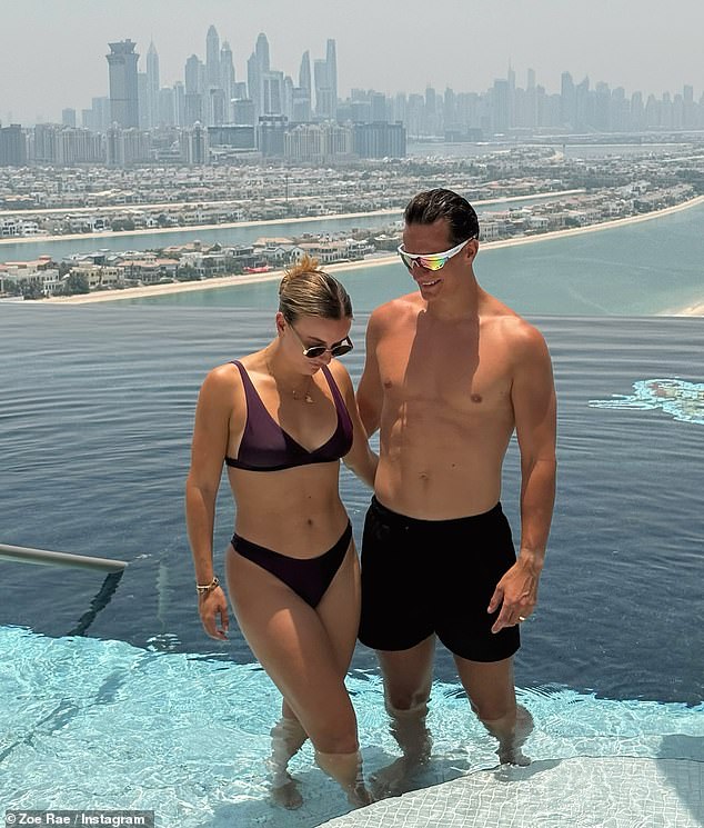 28 -godišnji influencer, planirao je putovanje u Indoneziju sa svojim suprugom Dannyjem kako bi proslavio svoju prvu godišnjicu vjenčanja